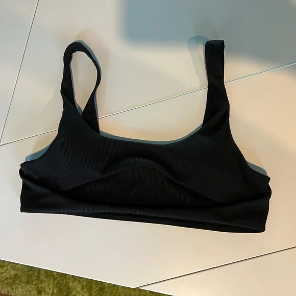 Never worn - Picture 1 of 1